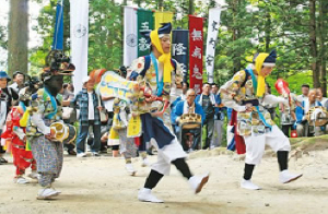 下君田のささら（市指定無形民俗文化財）